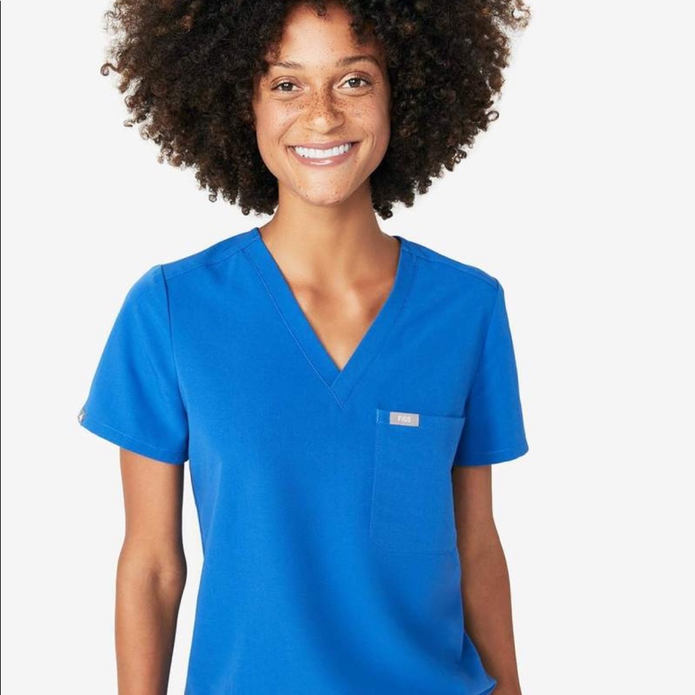 Figs Catarina One-Pocket Scrub Top